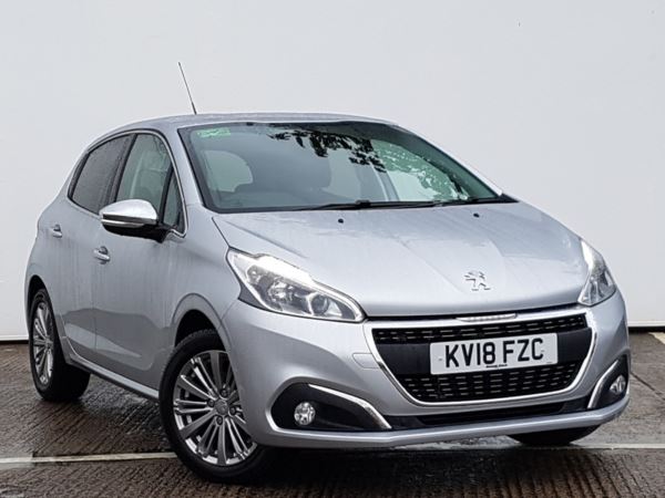 Peugeot  PureTech 82 Allure 5dr