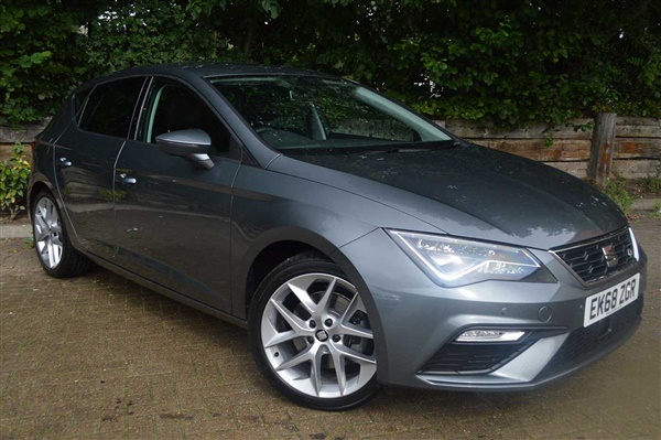 Seat Leon 5dr ( TSI FR Technology (180 PS)