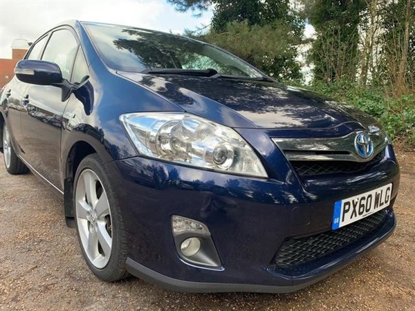 Toyota Auris Service History, £ 0 per year Road Fund
