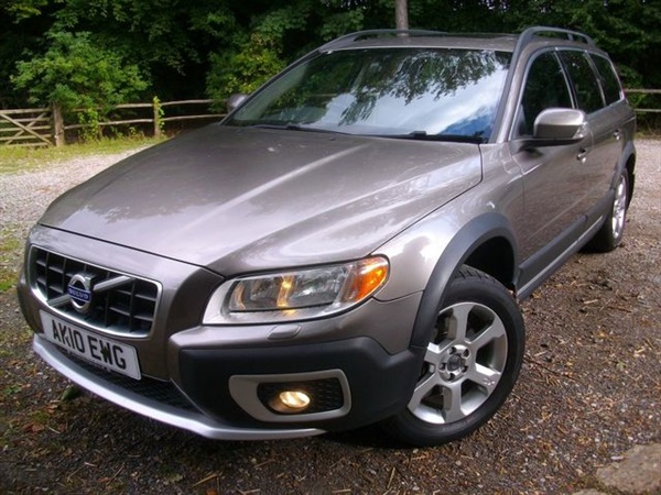 Volvo XC D5 SE AWD 5d AUTO 205 BHP