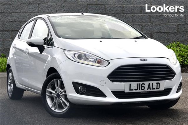 Ford Fiesta  Zetec Navigation 5Dr