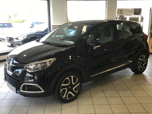 Renault Captur 0.9 DYNAMIQUE MEDIANAV ENERGY TCE S/S 5d 90