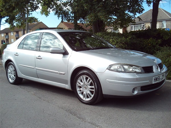 Renault Laguna 2.0i ONLY  MILES COMPLETE WITH M.O.T