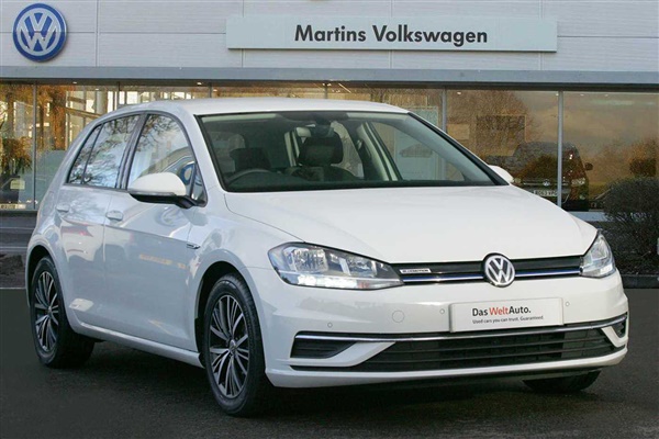 Volkswagen Golf MK7 Facelift 1.6 TDI SE Nav 115PS DSG 5 Door