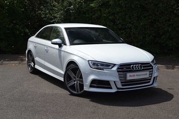 Audi S3 Saloon TFSI 300 PS S tronic Automatic