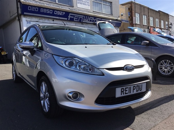 Ford Fiesta 1.25 Zetec 5dr