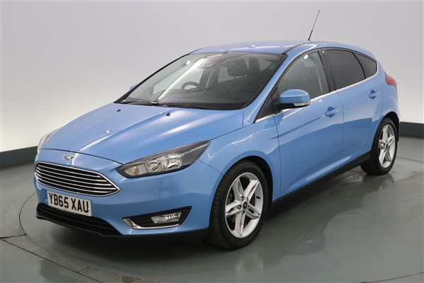 Ford Focus 1.0 EcoBoost 125 Titanium 5dr - DESIGN BODY