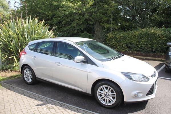 Ford Focus TITANIUM - with Full service history from new