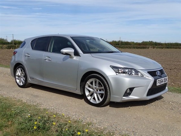 Lexus CT H SE 5d AUTO 134 BHP