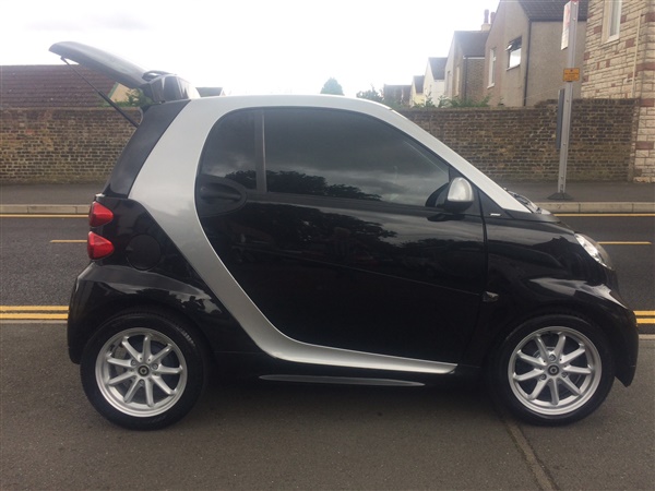 Smart Fortwo CDI Passion 2dr Softouch Auto []