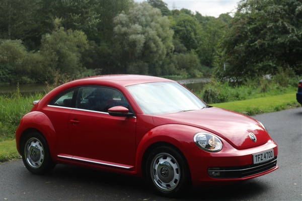 Volkswagen Beetle DESIGN TSI