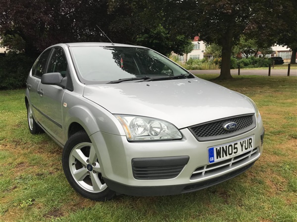 Ford Focus 1.6 LX 5dr