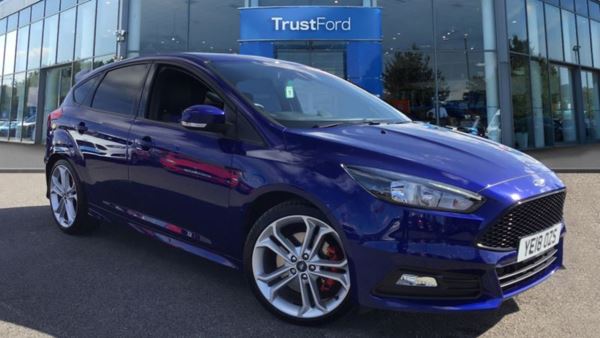 Ford Focus 2.0T EcoBoost ST-2 5dr- With Satellite Navigation