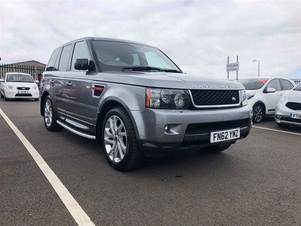 Land Rover Range Rover Sport SDV6 HSE RED Auto
