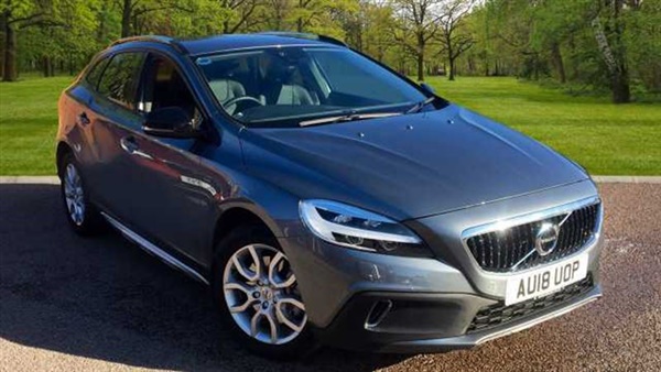 Volvo V40 D2 Cross Country Pro Manual (Heated Front Seats &