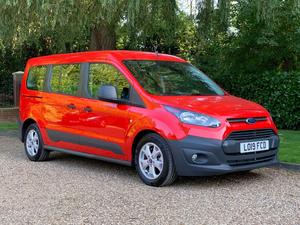 Ford Tourneo Connect  in Lightwater | Friday-Ad