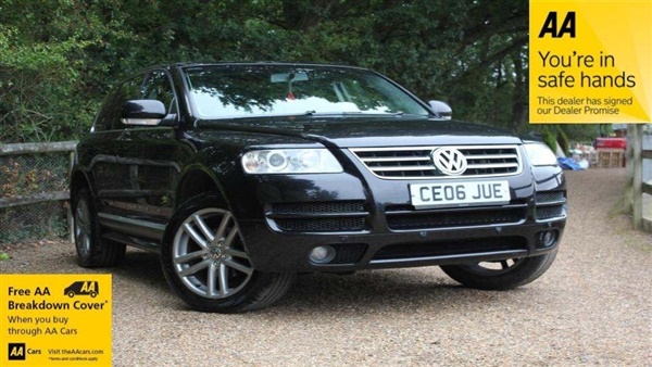 Volkswagen Touareg 2.5 TDI Altitude 5dr Auto