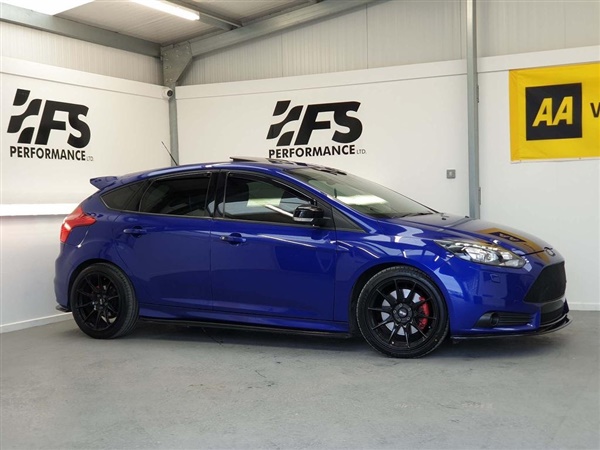 Ford Focus 2.0 T ST-3 5dr