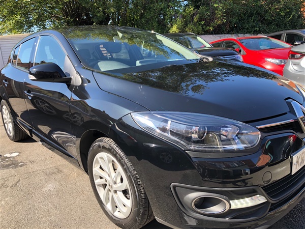 Renault Megane 1.5 dCi Dynamique TomTom Energy 5dr