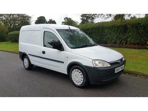 Vauxhall Combo  in London | Friday-Ad