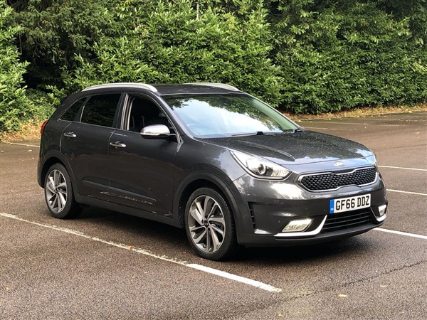 Kia Niro 1.6 GDi Hybrid 3 5dr DCT Automatic