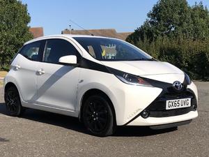 Toyota Aygo  in St. Leonards-On-Sea | Friday-Ad