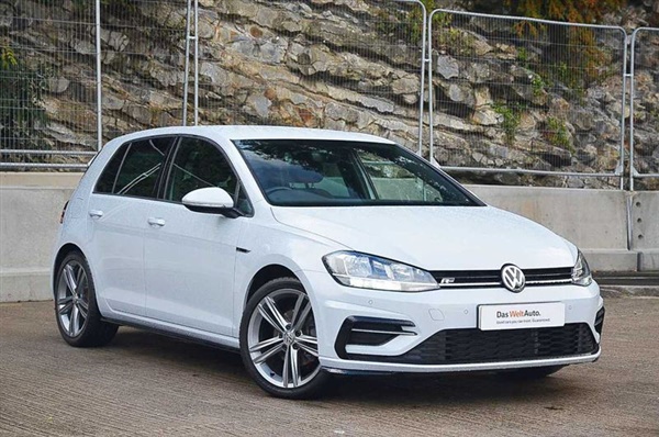 Volkswagen Golf MK7 Facelift 1.5 TSI R-Line + 18inch Sebring