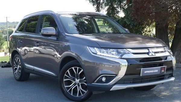 Mitsubishi Outlander DI-D 4