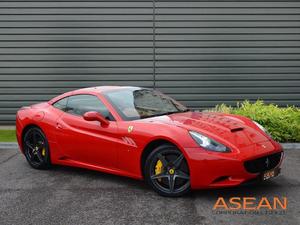 Ferrari California  in London | Friday-Ad