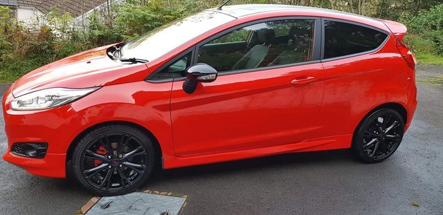 ) For Fiesta 1.O EcoBoost Zetec S Red Edition 3dr