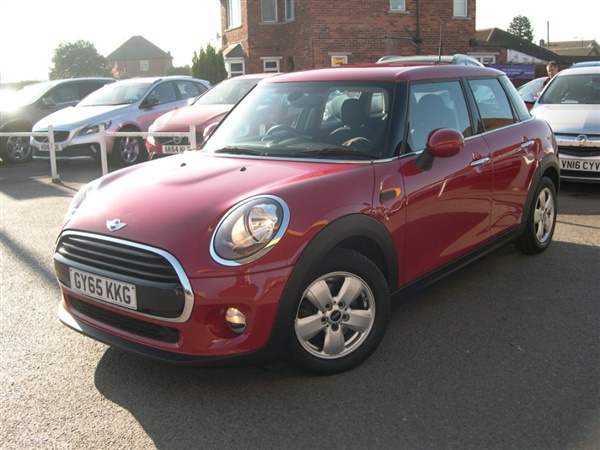 Mini Hatch 1.5 Cooper D (s/s) 5dr