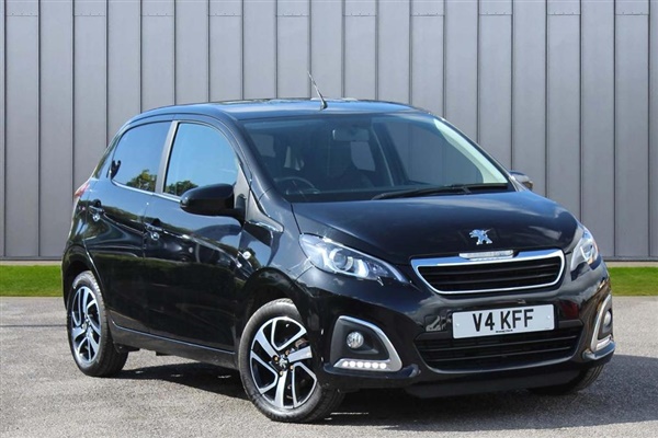 Peugeot  PureTech Allure 5dr