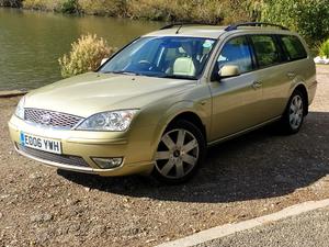 Ford Mondeo Brand New 12 Month M.O.T in Crawley | Friday-Ad