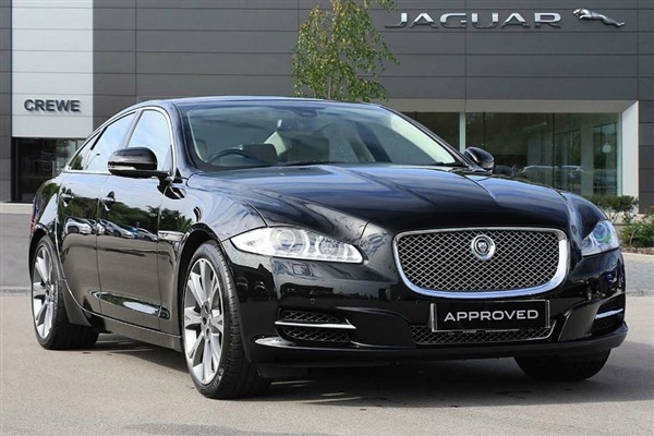 Jaguar XJ Series 3.0 V6 Diesel (275PS) Portfolio SWB Auto