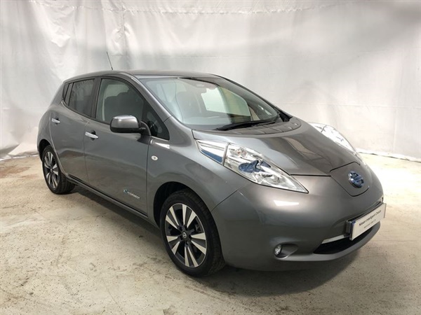 Nissan Leaf 80kW Tekna 30kWh 5dr Auto Automatic