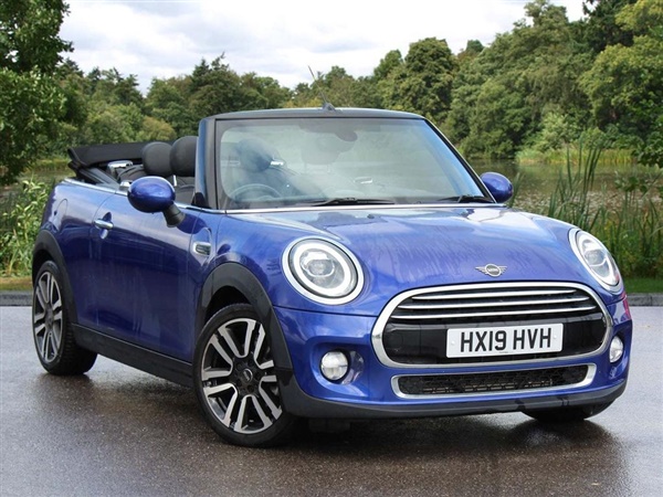 Mini Convertible Cooper Convertible Exclusive Auto