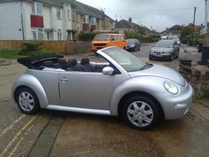 Volkswagen Beetle convertible in Worthing | Friday-Ad