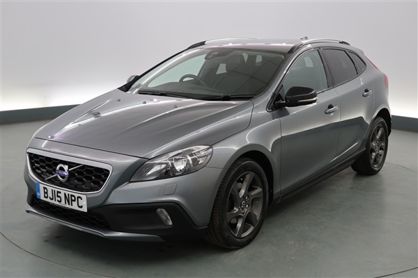 Volvo V40 D2 Cross Country SE Nav 5dr - POWER CHILD LOCKS -