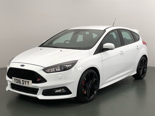 Ford Focus 2.0 ST-3 TDCI 5d 183 BHP