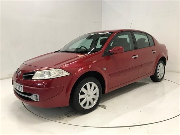 Renault Megane 1.6 VVT Dynamique 4dr