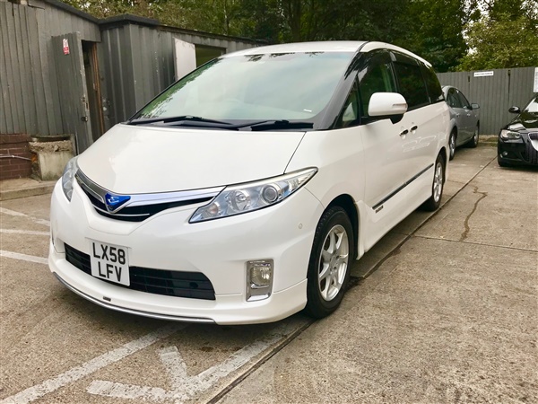 Toyota Estima 7 seater Hybrid automatic low  mileage
