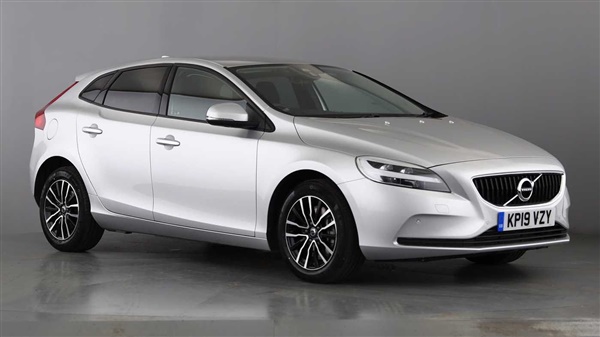 Volvo V40 T2 Momentum Edition Auto (Front Park Assist, Rear