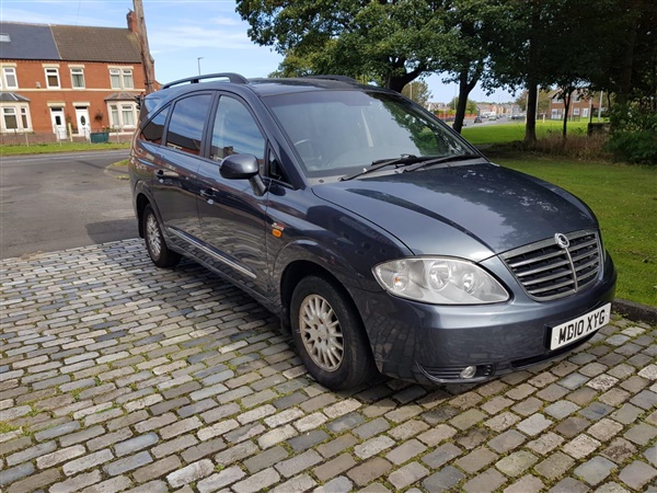 Ssangyong Rodius 270 EX 5dr Tip Auto