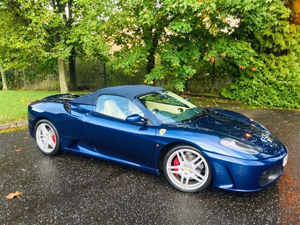 Ferrari F F1 2dr Auto