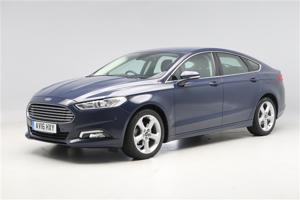 Ford Mondeo 2.0 TDCi Titanium 5dr - TRAFFIC SIGN RECOGNITION