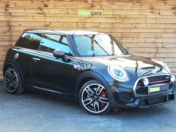 Mini Hatch 2.0 John Cooper Works 3dr Auto MASSIVE