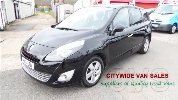 Renault Grand Scenic 1.5 dCi 110 Dynamique TomTom 5dr