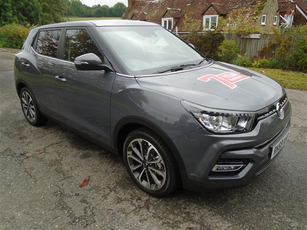 Ssangyong Tivoli Ultimate 5dr