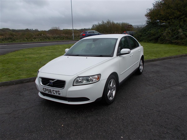 Volvo SD S 4dr Powershift