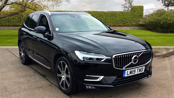 Volvo XC60 (Family Pack, Pilot Assist, BLIS, Privacy Glass)